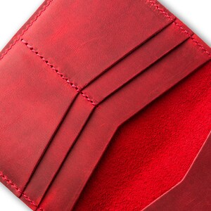 Cartera de viaje de cuero personalizada, funda para pasaporte personalizada, funda para pasaporte de cuero desgastado, regalo de viaje con monograma para ella / Pike-Rose Red imagen 6