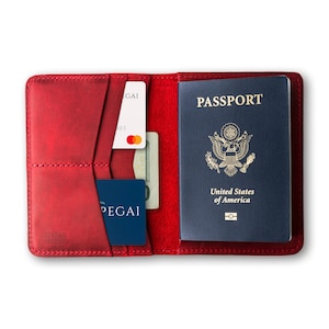 Cartera de viaje de cuero personalizada, funda para pasaporte personalizada, funda para pasaporte de cuero desgastado, regalo de viaje con monograma para ella / Pike-Rose Red imagen 2