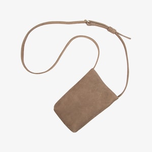 Pegai Leather Cellphone Crossbody Bag / Purse, Phone Case Wallets, Bridesmaid Gifts | Nest Camel Brown