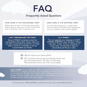 Op de afbeelding: FAQ-pagina met informatie over verwerkings- en verzendtijden, personalisatieopties, retourzendingen en een disclaimer over kleurvariaties in leer. De tekst bevat de zin "Gratis verzending is beschikbaar zodra uw bestelling &euro; 35 bereikt."
