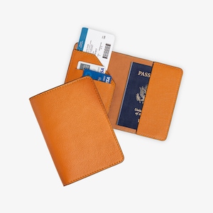 Cartera para pasaporte de grano completo Taba hecha a mano de PEGAI / Iniciales personalizables / Regalo de viaje para hombres y mujeres / DIPLOMÁTICO