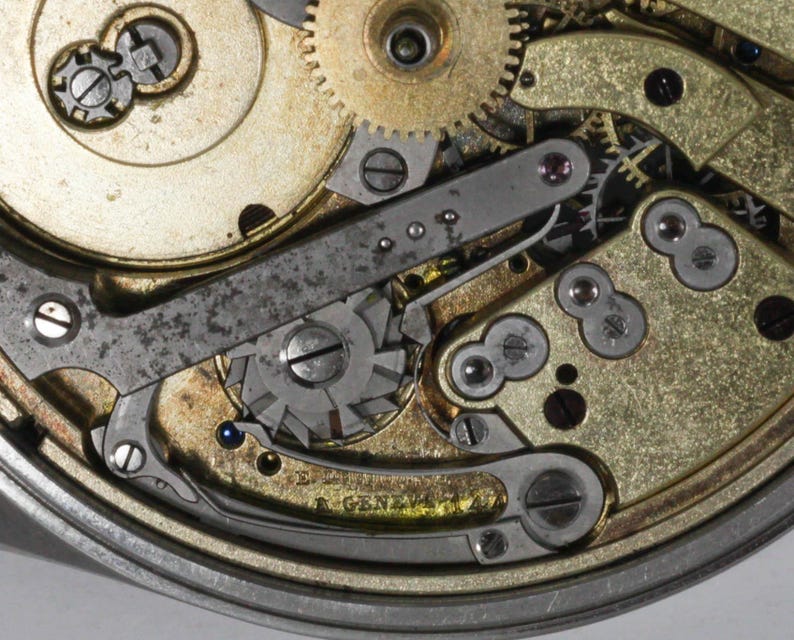 Two train independent jumping second 31 jewels LeCoultre watch movement image 10