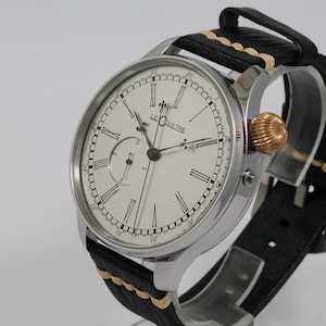 Two train independent jumping second 31 jewels LeCoultre watch movement image 1