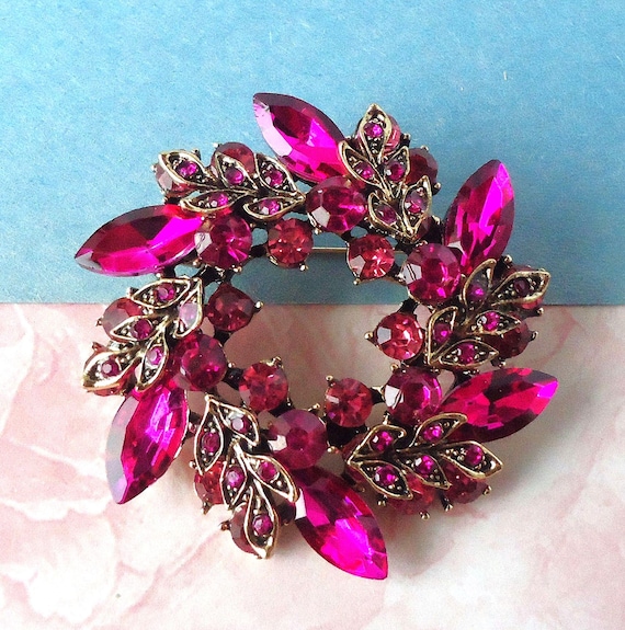 Spilla Floreale Rosa Con Cristalli Zirconi - Elegante Accessorio Vintage Placcato Rodio