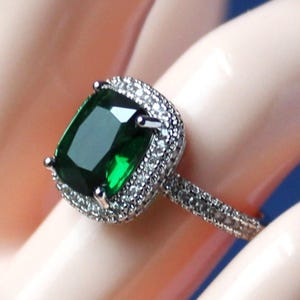 Emerald Green Crystal Ring, Rhinestone Ring, Cocktail Ring, Jeweled Ring, Green Ring, Bridal, Silver, Statement Ring, Formal, Gift, Handmade