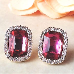 Fuchsia Ohrstecker, Kristall Pink Ohrstecker, Jeweled, Gold, Brautschmuck, Strass, Geschenk, handgemacht