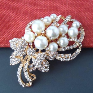 Pearl Crystal Brooch, Rhinestone Pin, Jeweled, White Pearl, Bridal, Bridesmaid, Floral Brooch, Gold, Wedding, Formal, Sash, Gift, Handmade