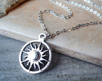 Sun pendant Necklace Silver Chain Celestial Bridesmaid Delicate Dainty Bridal Sunburst Charm Gift Metal Birthday Gift Handmade