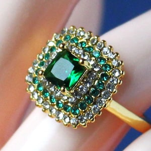 Emerald Green Crystal Ring, Rhinestone Ring, Cocktail Ring, Jeweled Ring, Green Ring, Bridal, Gold, Statement Ring, Formal, Gift, Handmade