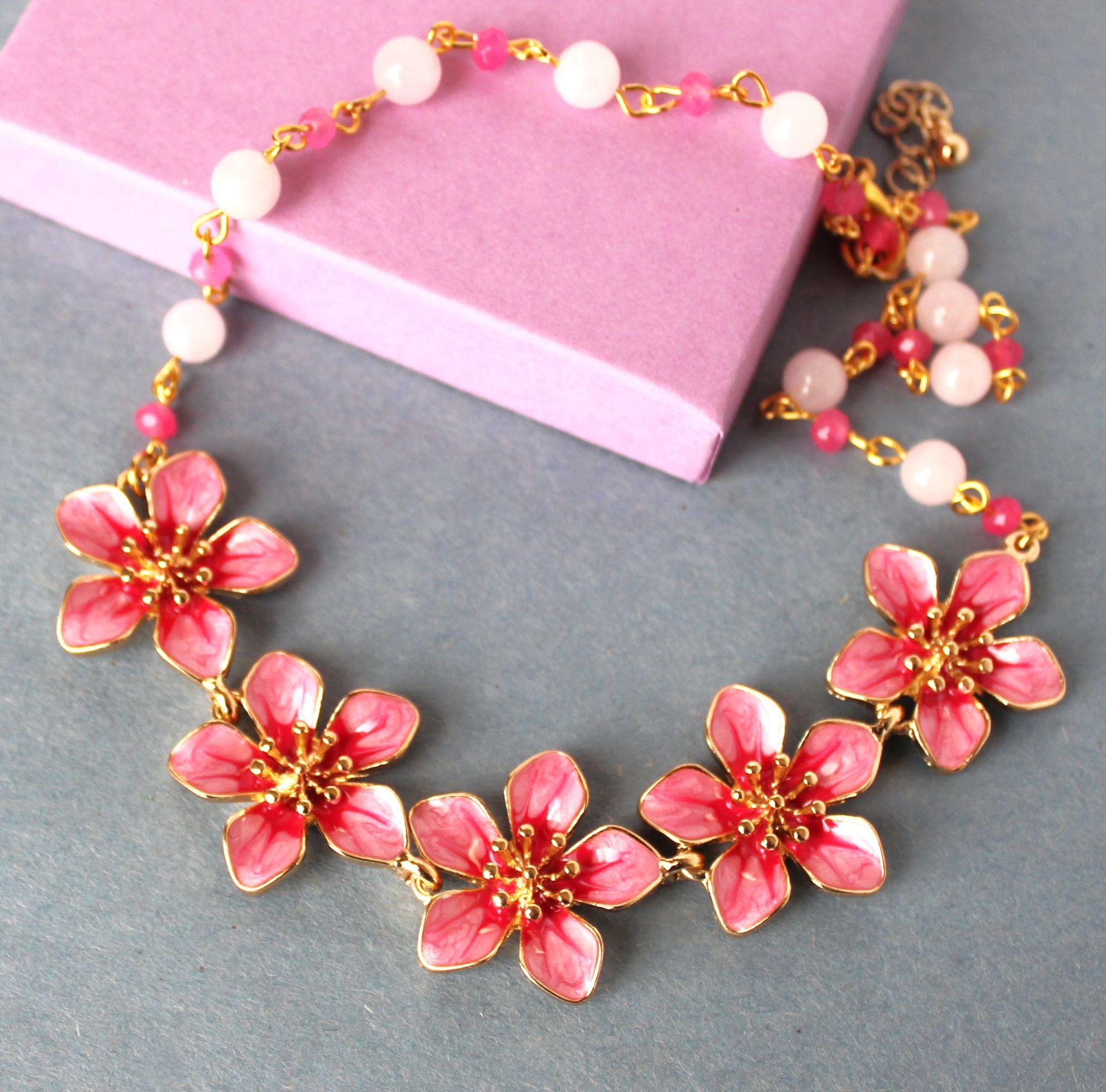 アクセサリー Handmade Flower Chain Necklace Pink Flower Necklace: Gemstone Chain, Hand-painted Floral Choker