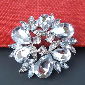 Clear Crystal Brooch Pin Jeweled Diamond Rhinestone Bridal Bridesmaid Floral Brooch Star Silver Wedding Vintage Formal Sash Gift Handmade