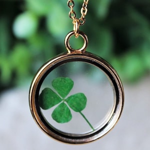 Four Leaf Clover Pressed Real Flower Necklace Green Lucky Botanical Floral Gold Silver Dried Flower Chain Bridal Travel Gift Handmade