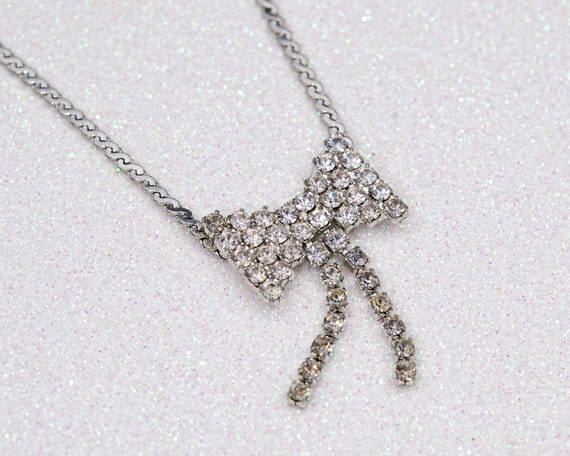 Vintage silver bow necklace Thin serpentine chain… - image 10