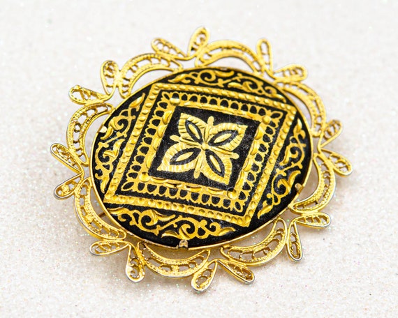 Vintage Spanish Damascene brooch Gold geometric f… - image 9