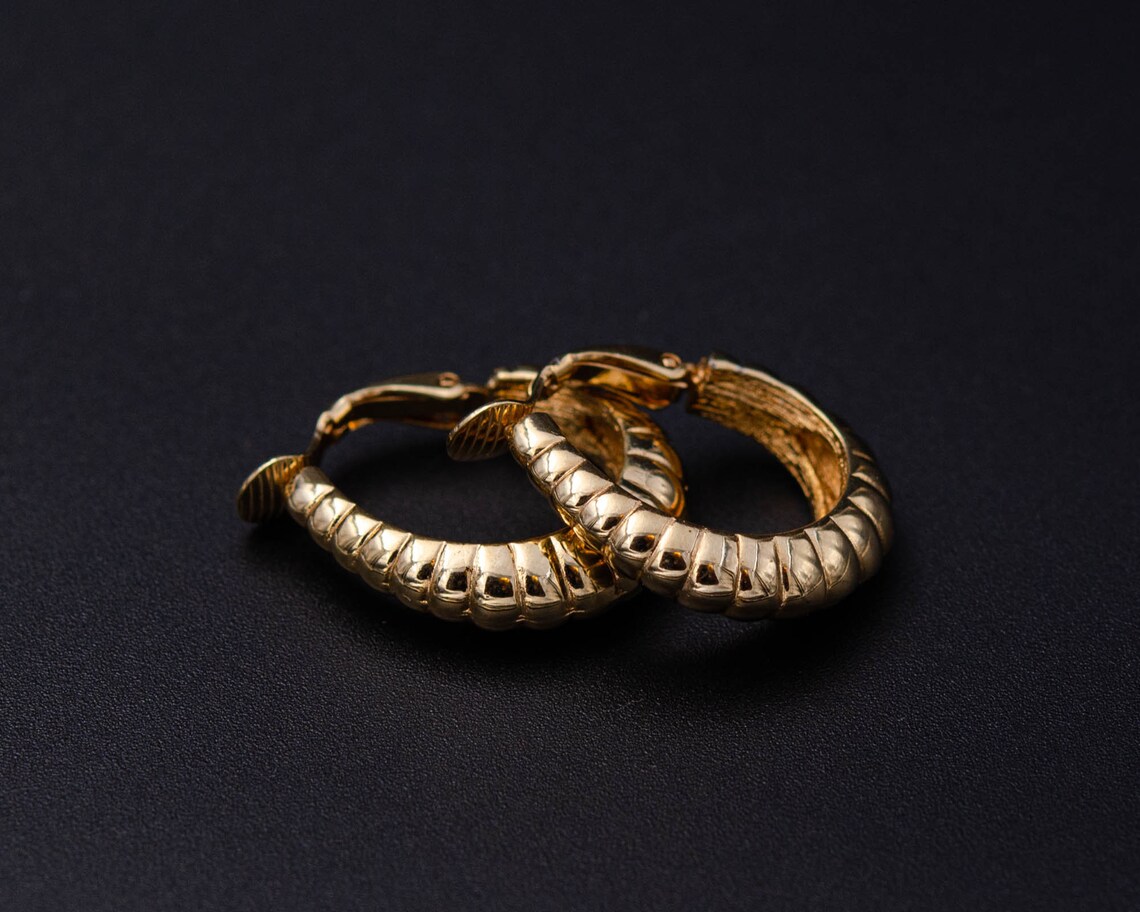 vintage gold shrimp earrings