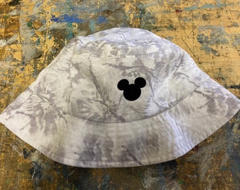 White tie dye  Mickey Bucket hat -  grunge Bucket Hat - Unisex 90s - Guy Rave bucket hat  - Disneyland bucket - Black Tie dye Bucket