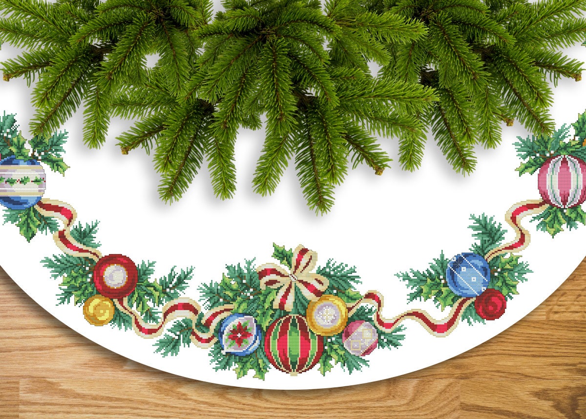 INTERESTPRINT Art Flower Floral Christmas Tree Skirt Printed INTERESTPRINT Art Flower Floral Christmas Tree Skirt Printed