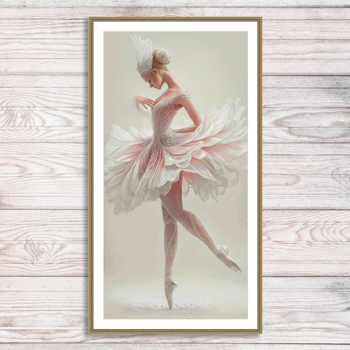 Objet déco Ballerine en résine dorée H 24.5 cm