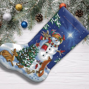 Glistening snowman Christmas Stocking Counted Cross Stitch Pattern Embroidery Chart Hand Decor Embroidery Needlepoint Chart Instant download