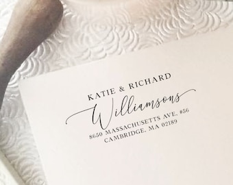 Return address labels • Modern mailing stickers • Custom wedding stickers • Clear and white address labels with modern calligraphy •