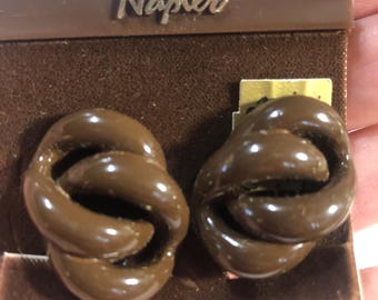 Vintage 1980's Napier brown knot clip on earrings, clips,