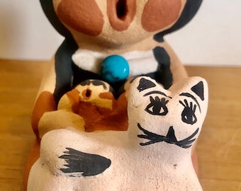 コチティ・ヘメス・プエブロ陶器　ストーリーテラー　ネイティブアメリカン陶芸家キャロライン・サンド作　3.5×3.5インチ