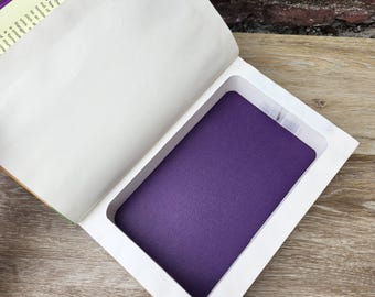 Hollow Book Safe. Magnetic closure. Three Plums In One. Janet Evanovich.