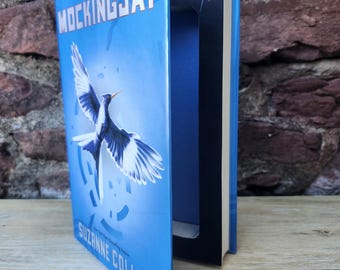 Hollow Book Safe. Magnetic closure. Mockingjay. Suzanne Collins. The Hunger Games.