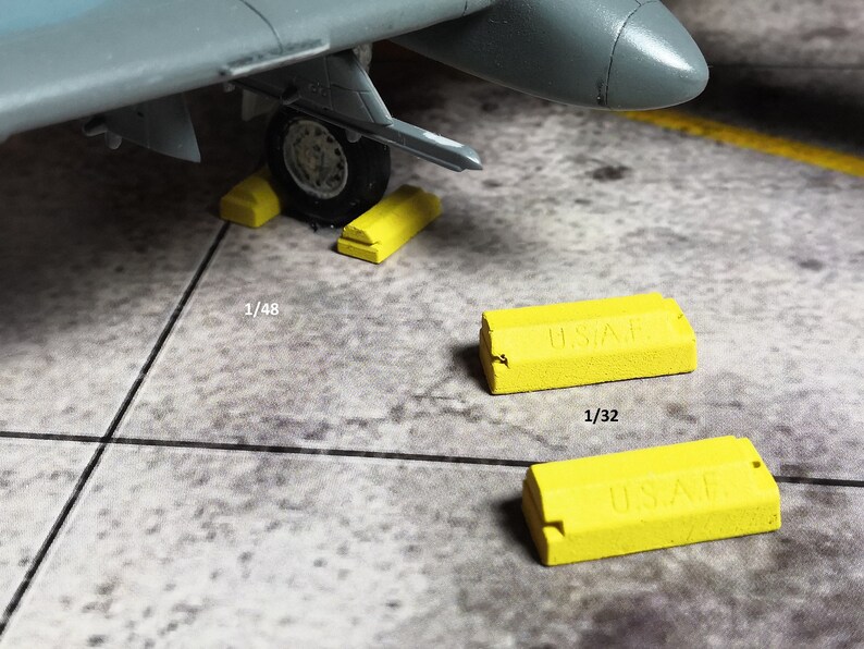 1/48 And 1/32 Scale Aircraft Wheel Chock image 6