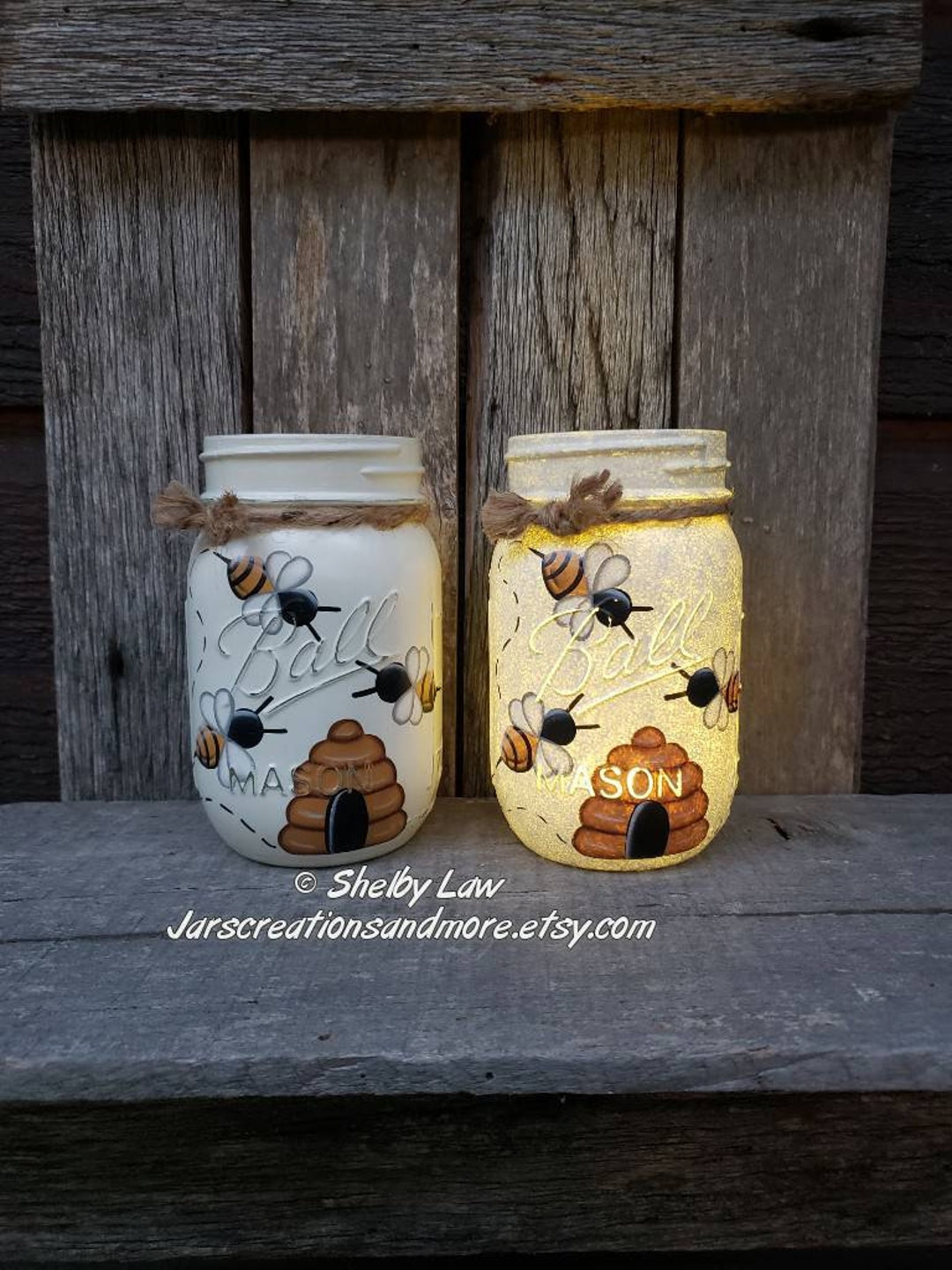 Honey Bee Mason Jar, Pint Jar 5 Inches Tall, Choice of Lighted or Not