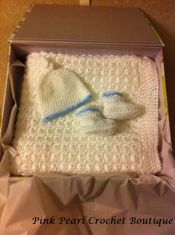 Set de regalo para recién nacidos Idea de regalo para baby shower  Regalo hecho a mano para bebé Manta blanca para bebé Manta blanca de  crochet