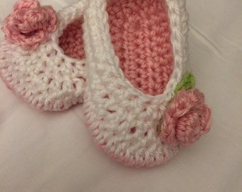 Crochet baby slippers, crochet ballerina slippers, crochet baby girl booties, handmade ballerina slippers for baby