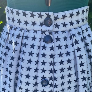 Vintage 1990s Perry Ellis America Star Print Button-Back Full Skirt Size 6 XS Small