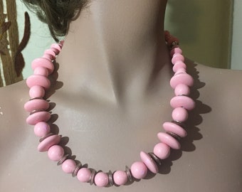 Retro 1980's Pink Beaded Necklace
