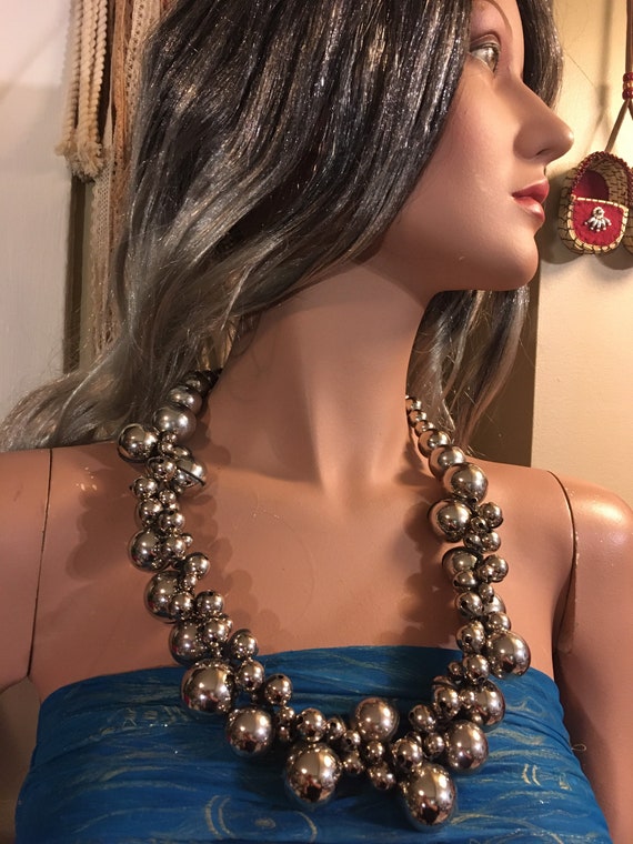 Large Silver Resin Ball Bead Necklace - image 6