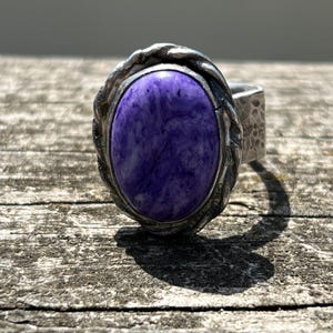 Bague ajustable en charoïte et argent sterling