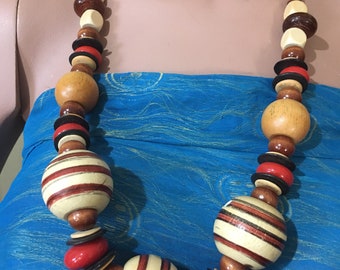 Large Retro Wooden Bead Necklace