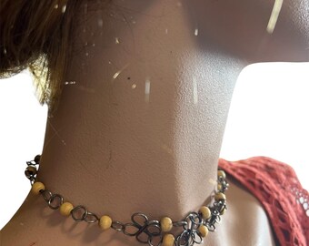 1970’s Hand Made Wire and Wooden Bead Choker.