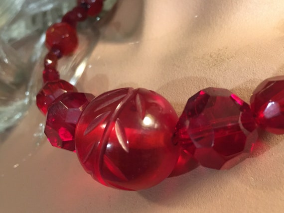 Retro Faceted Glass Bead Necklace - image 3
