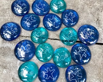 Glass starfish stones coastal wedding favors etched stones seahorse starfish mementos/gifts/keepsakes blue flat back