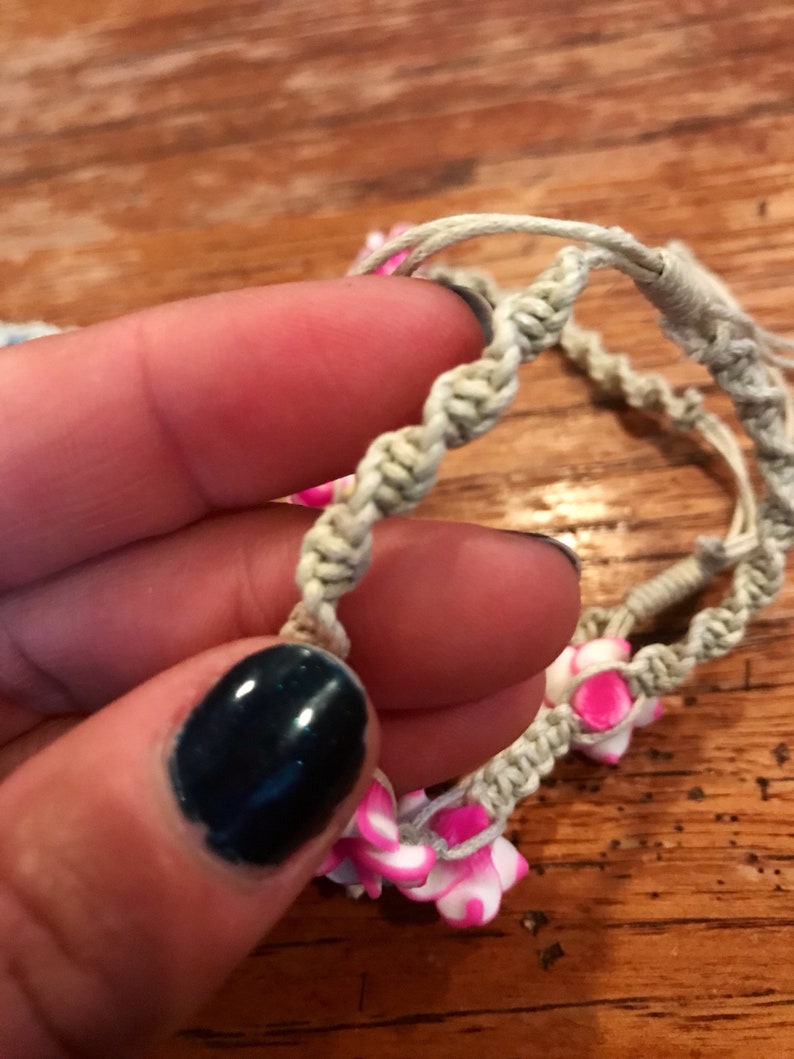 Hawaiian flower bracelets macrame hemp plumeria bracelet tropical beach jewelry adjustable image 9