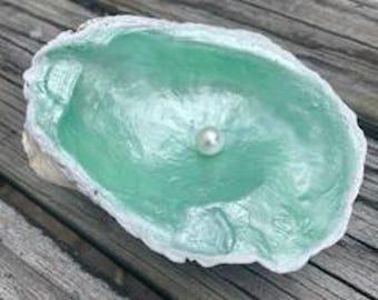 Ringhouder van oesterschelp / Schaaltje van natuurlijke oesterschelp / Uniek sieradenschelpje, beschilderd in turquoise