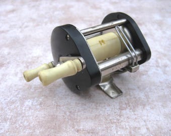 Langley Lakecast 370 Vintage Fishing Reel - Etsy