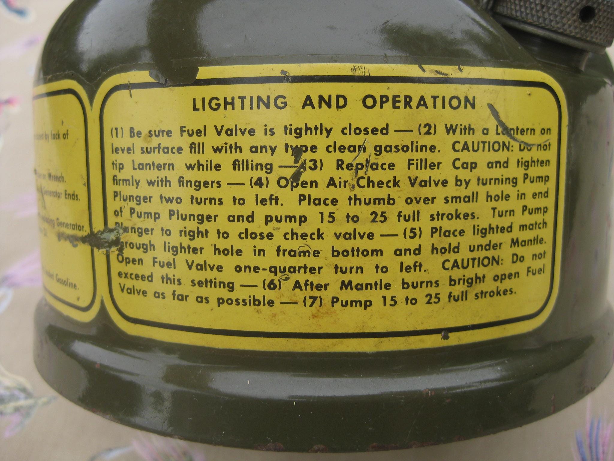 1956 COLEMAN US Military Spec. Olive Drab (OD) Green Single Mantle