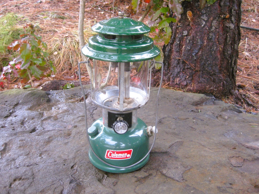 1973 Retro Coleman Model 220H Lantern Green Double Mantle Etsy