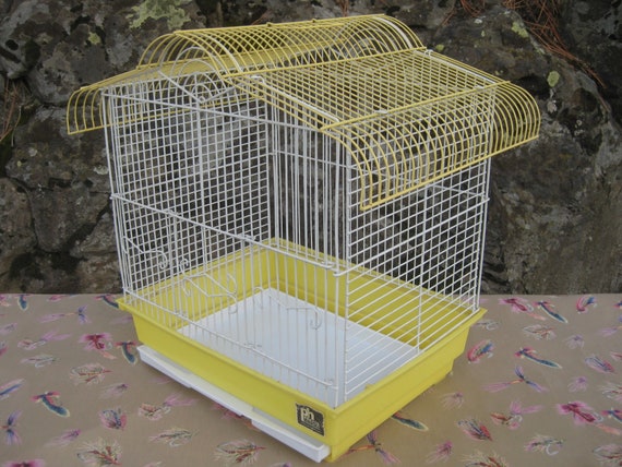 Vintage PREVUE HENDRYX Bird Cage Metal Wire Dome Style Birdcage