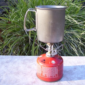 Snow Peak GigaPower Stove GS-100A & Titanium 700ml Pot, Ultralight Backpacking Cookware