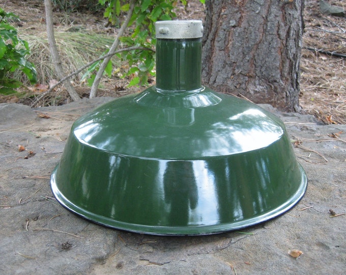 Vintage 16 WESTINGHOUSE Industrial Style Pendant Light Shade Green