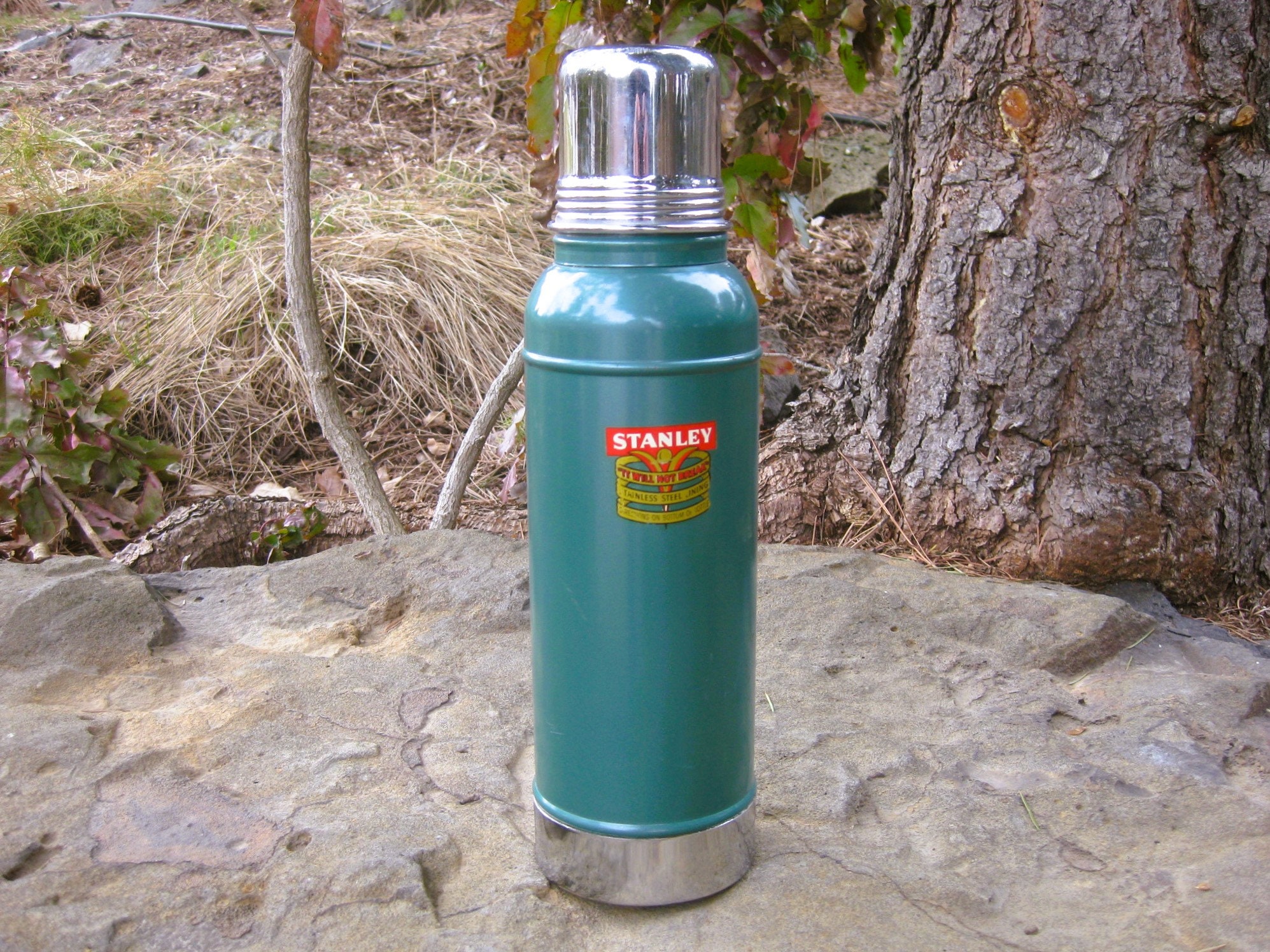 Mid-Century Stanley Super Vac Unbreakable Universal Thermos #N944 Camping  U.S.A