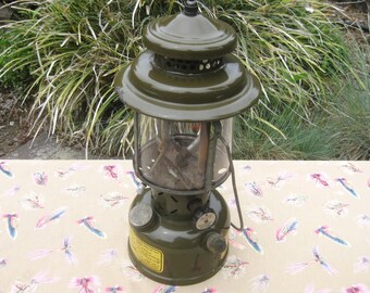 1956 COLEMAN US Military Spec. Olive Drab (OD) Green Single Mantle